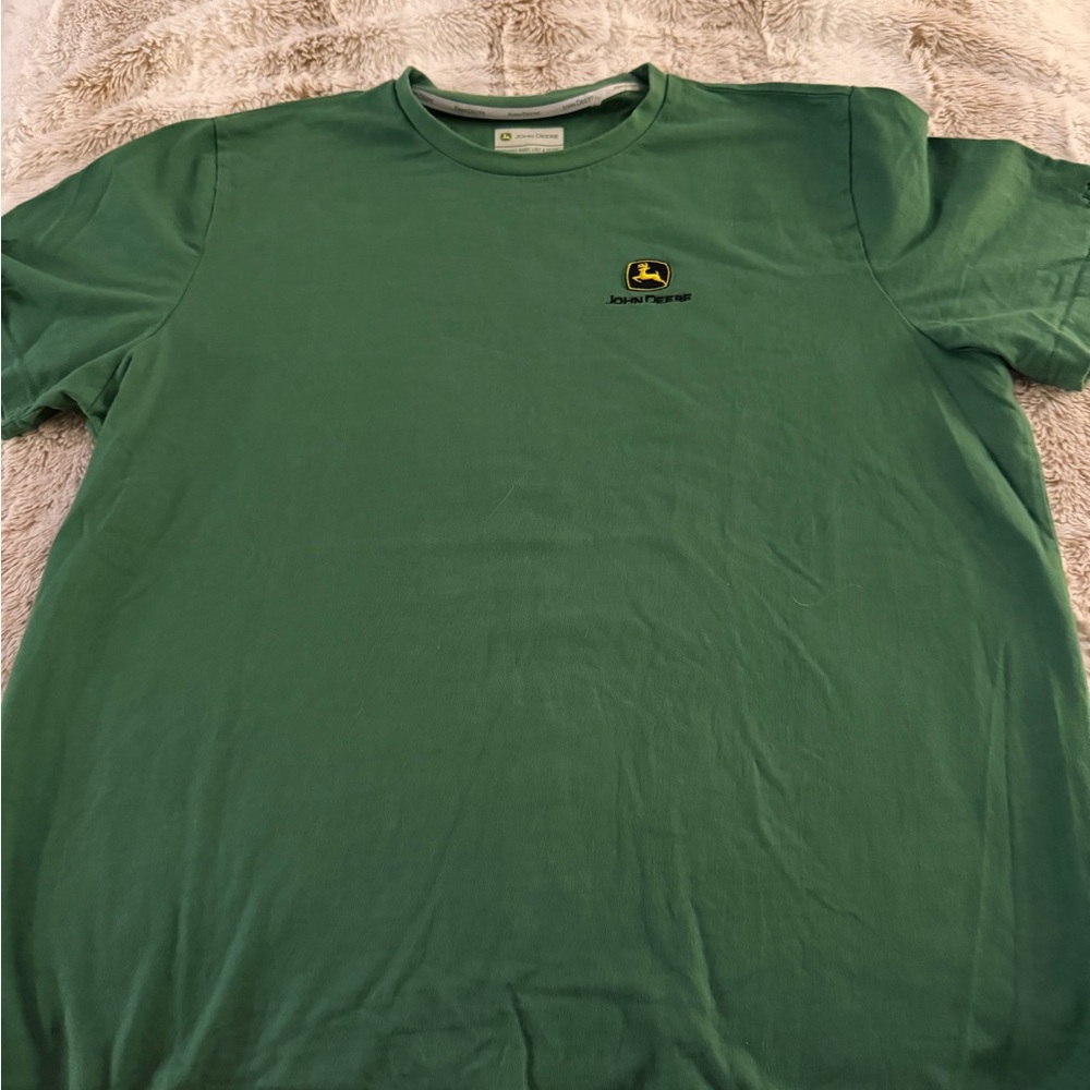 John Deere Green Men's T-Shirt size XL